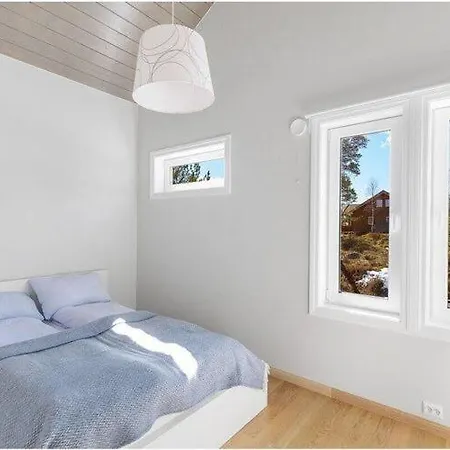 Lykkehjem In Amli *